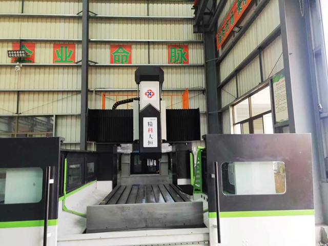 挑選龍門銑床時除了價格還應該注意什么?