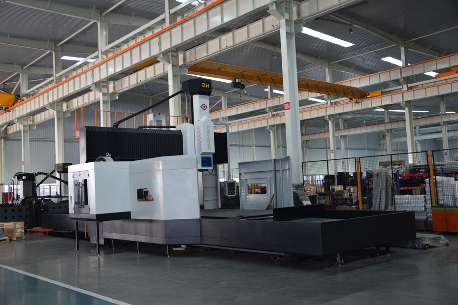 數控龍門加工中心.jpg 數控龍門加工中心.jpg